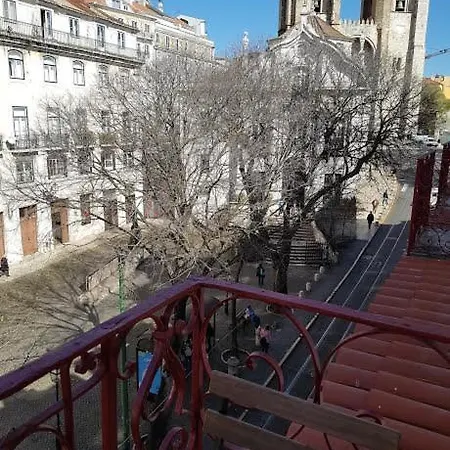 Update Urban Chic Flat In 19th Century Building 2 Bedrooms & 2 Bathrooms & Ac Alfama District *